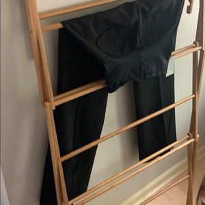 Gap maternity black boot cut pants